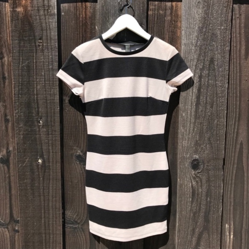 Forever 21 Striped Taupe/Gray Bodycon Dress S
